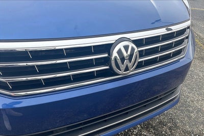 2017 Volkswagen Passat SEL Premium