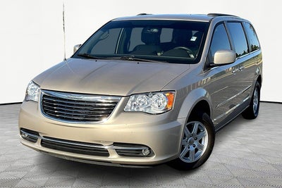 2012 Chrysler Town & Country Touring