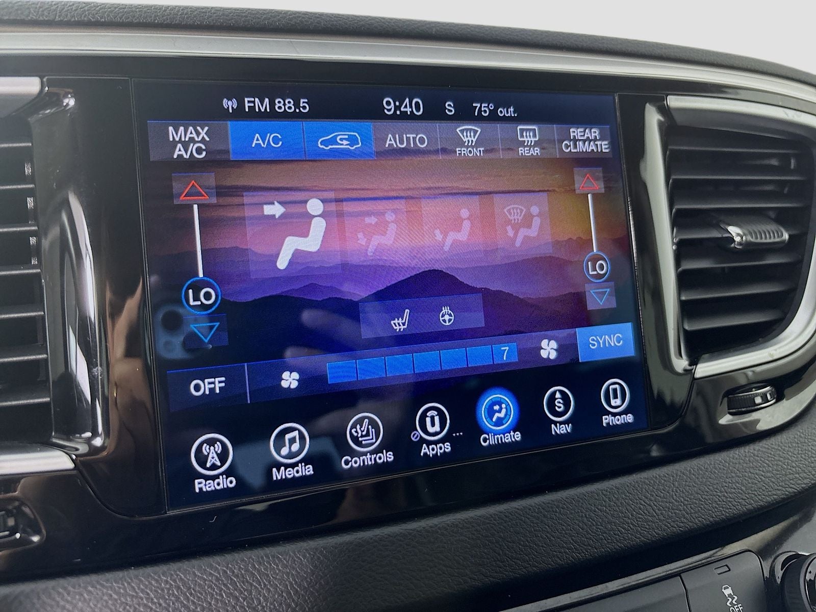 2017 Chrysler Pacifica Touring L Plus