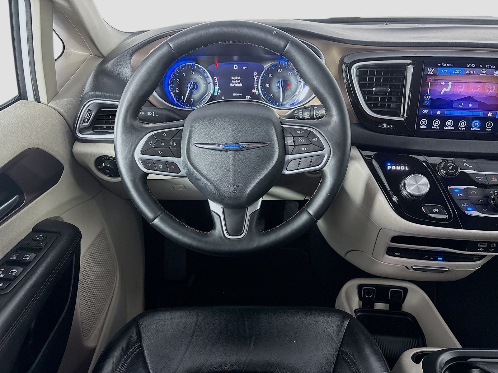 2017 Chrysler Pacifica Touring L Plus