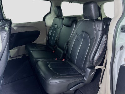 2017 Chrysler Pacifica Touring L Plus