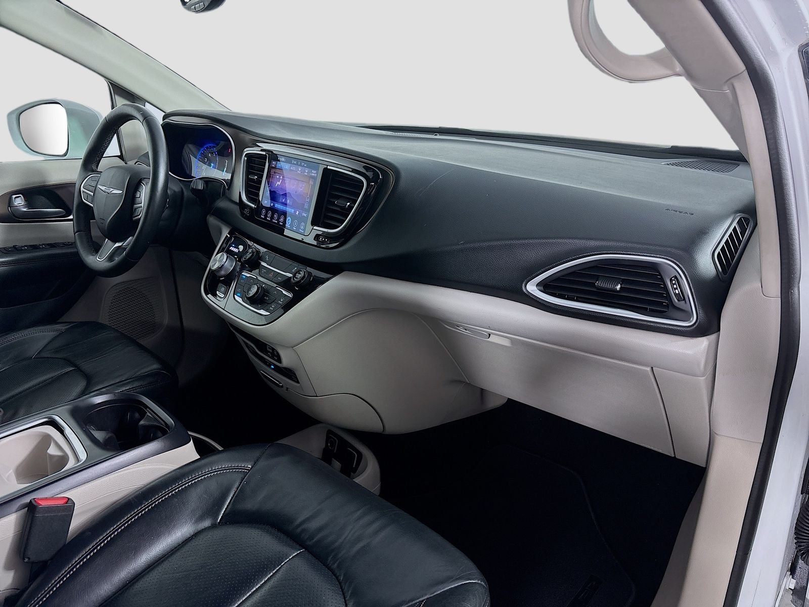 2017 Chrysler Pacifica Touring L Plus