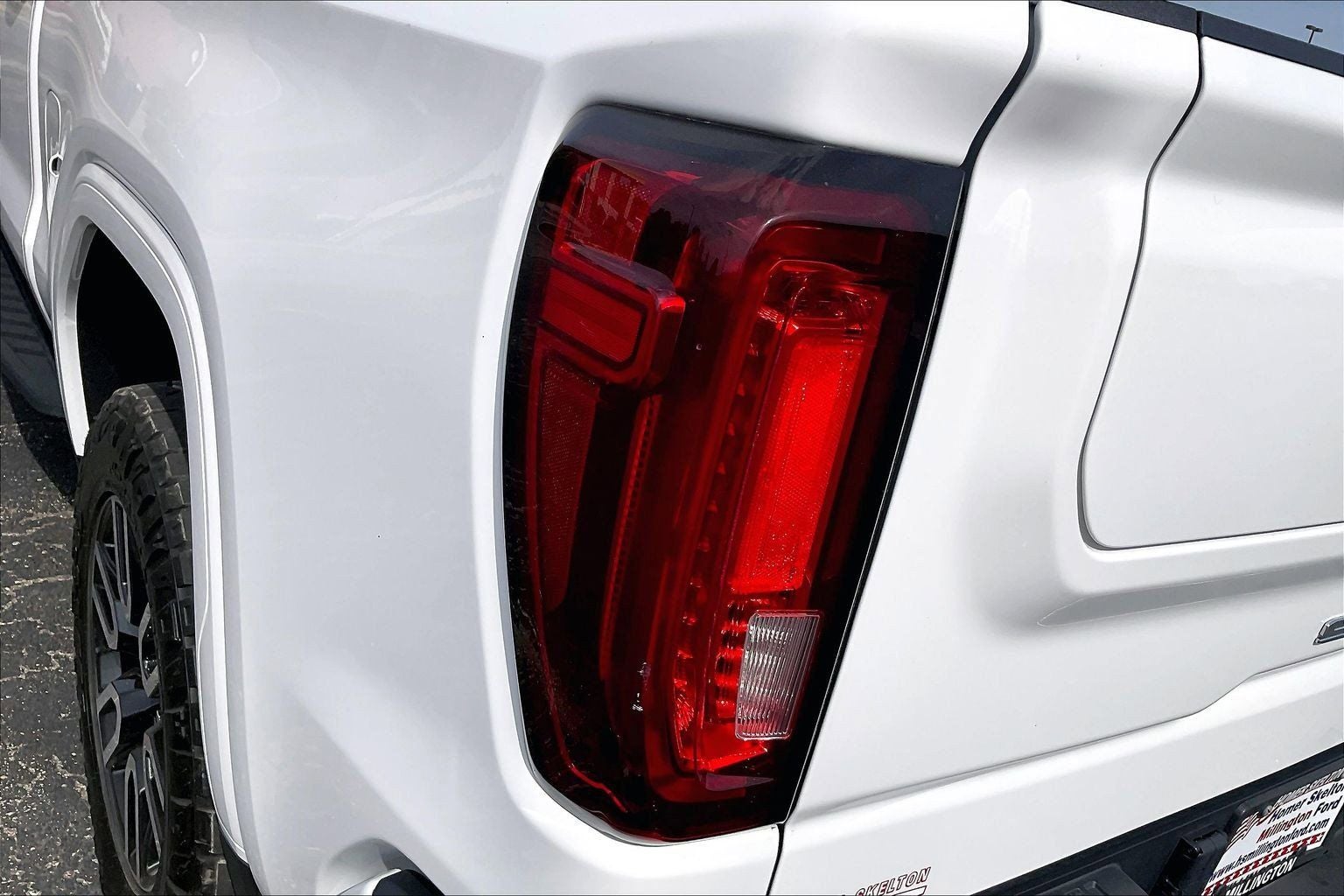 2022 GMC Sierra 1500 AT4