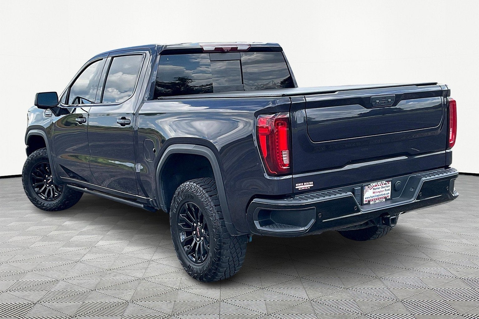 2023 GMC Sierra 1500 AT4X