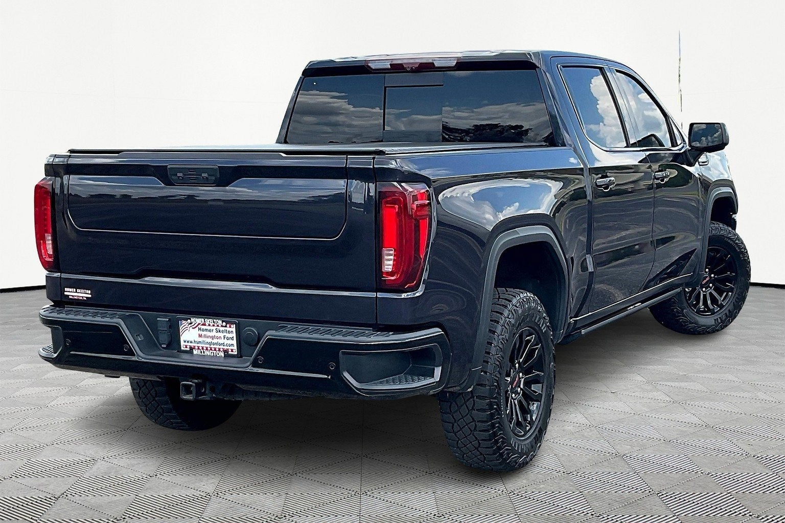 2023 GMC Sierra 1500 AT4X