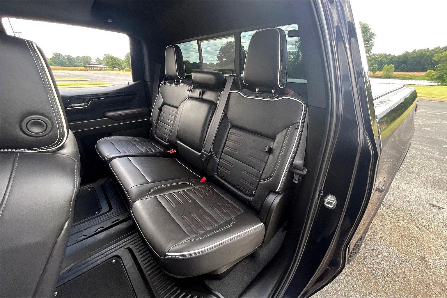 2023 GMC Sierra 1500 AT4X