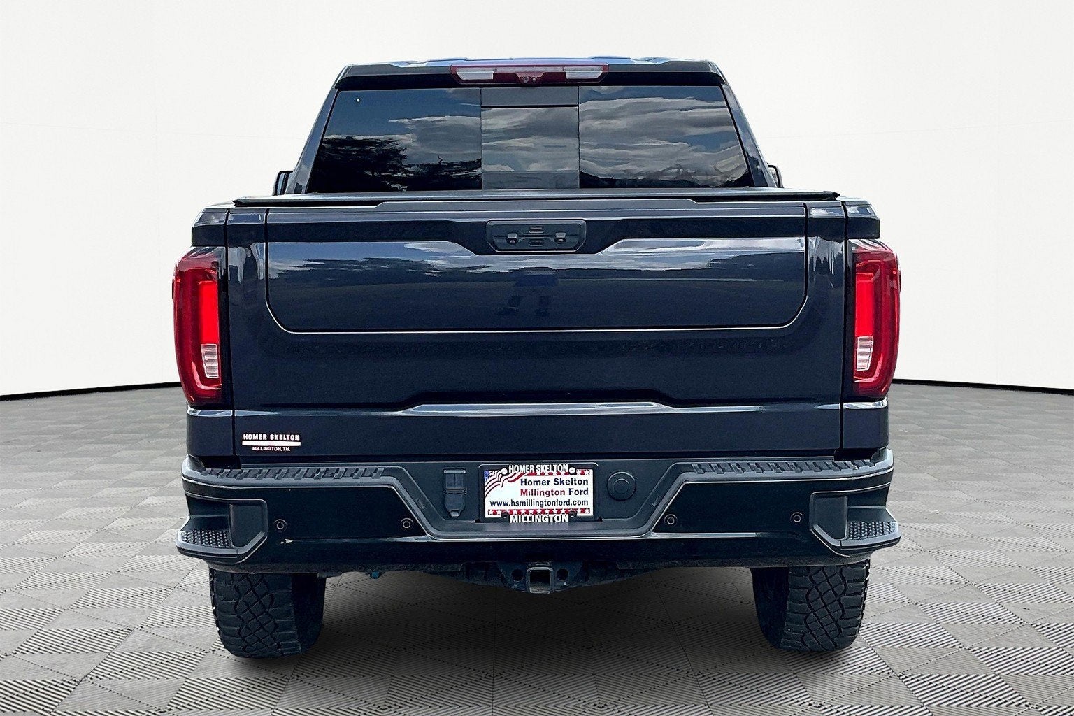 2023 GMC Sierra 1500 AT4X