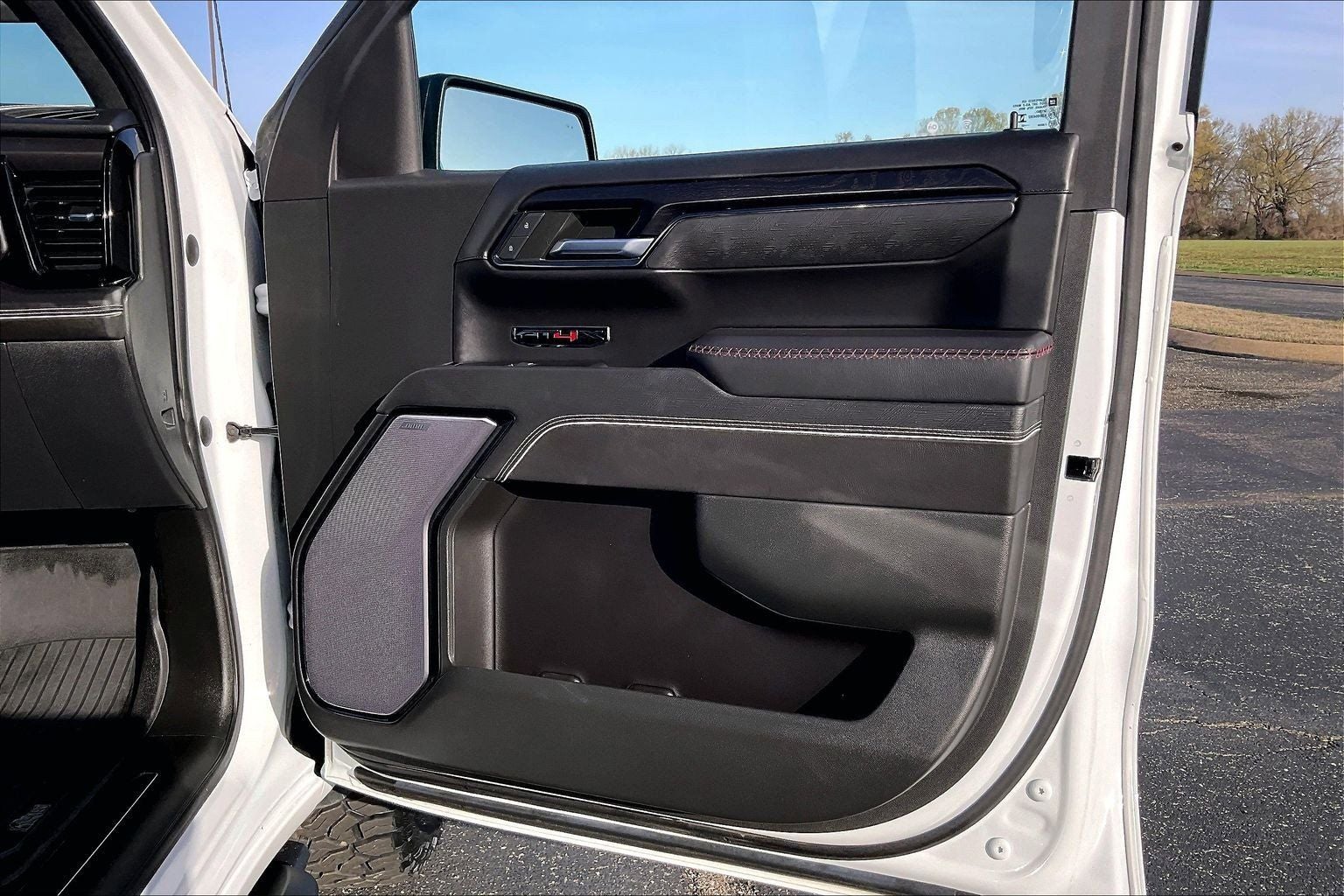 2023 GMC Sierra 1500 AT4X