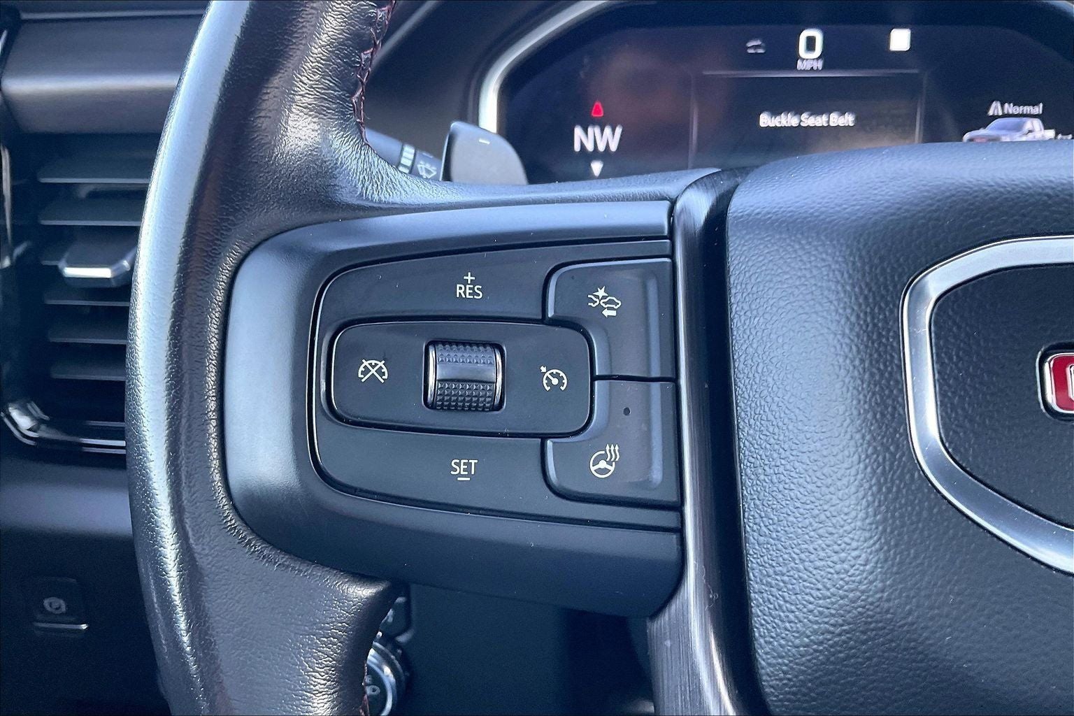 2023 GMC Sierra 1500 AT4X