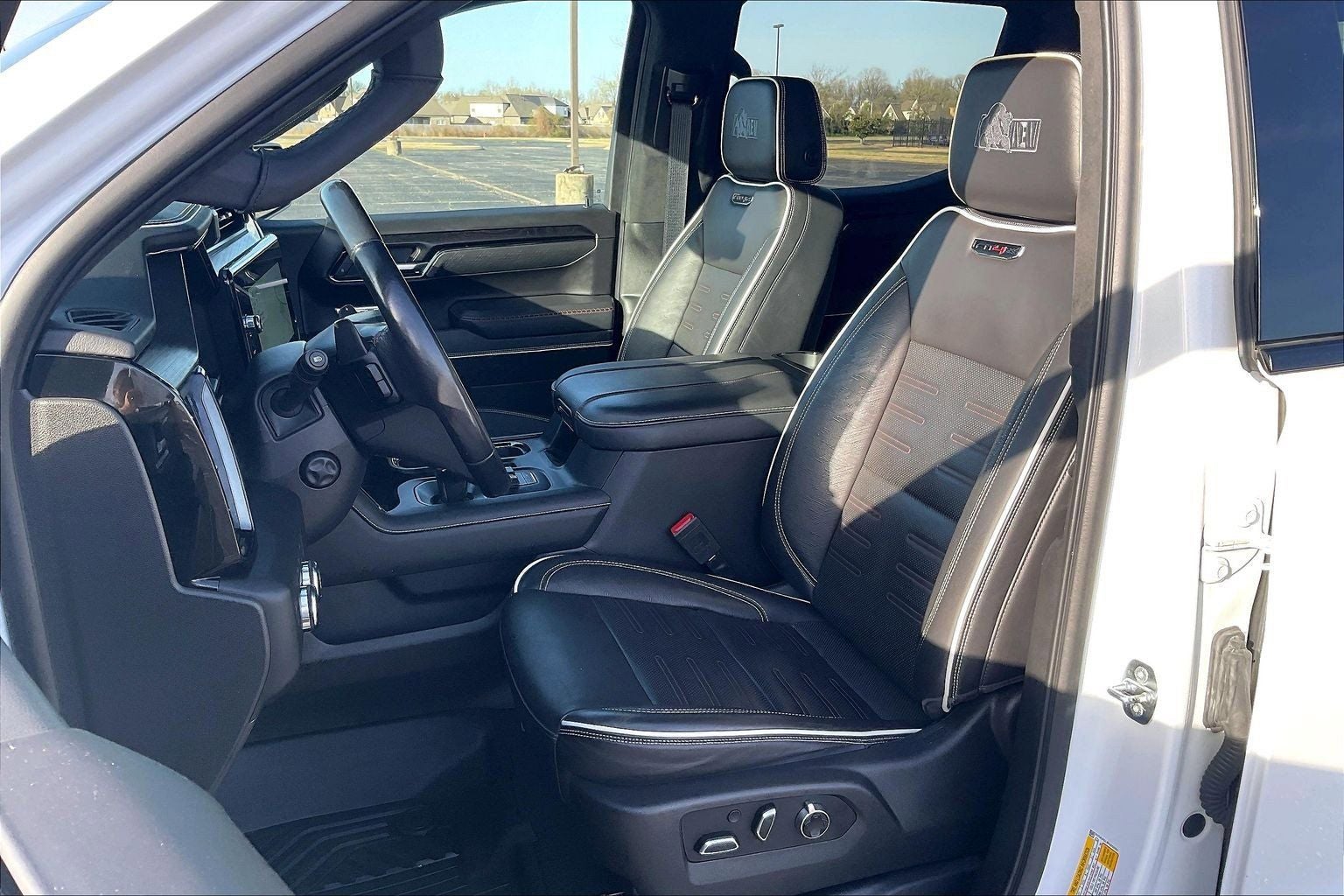 2023 GMC Sierra 1500 AT4X