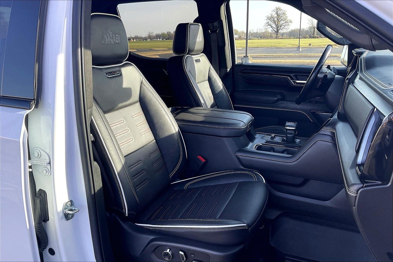 2023 GMC Sierra 1500 AT4X