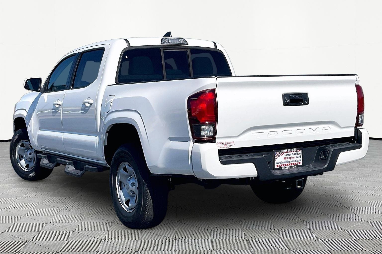 2019 Toyota Tacoma SR