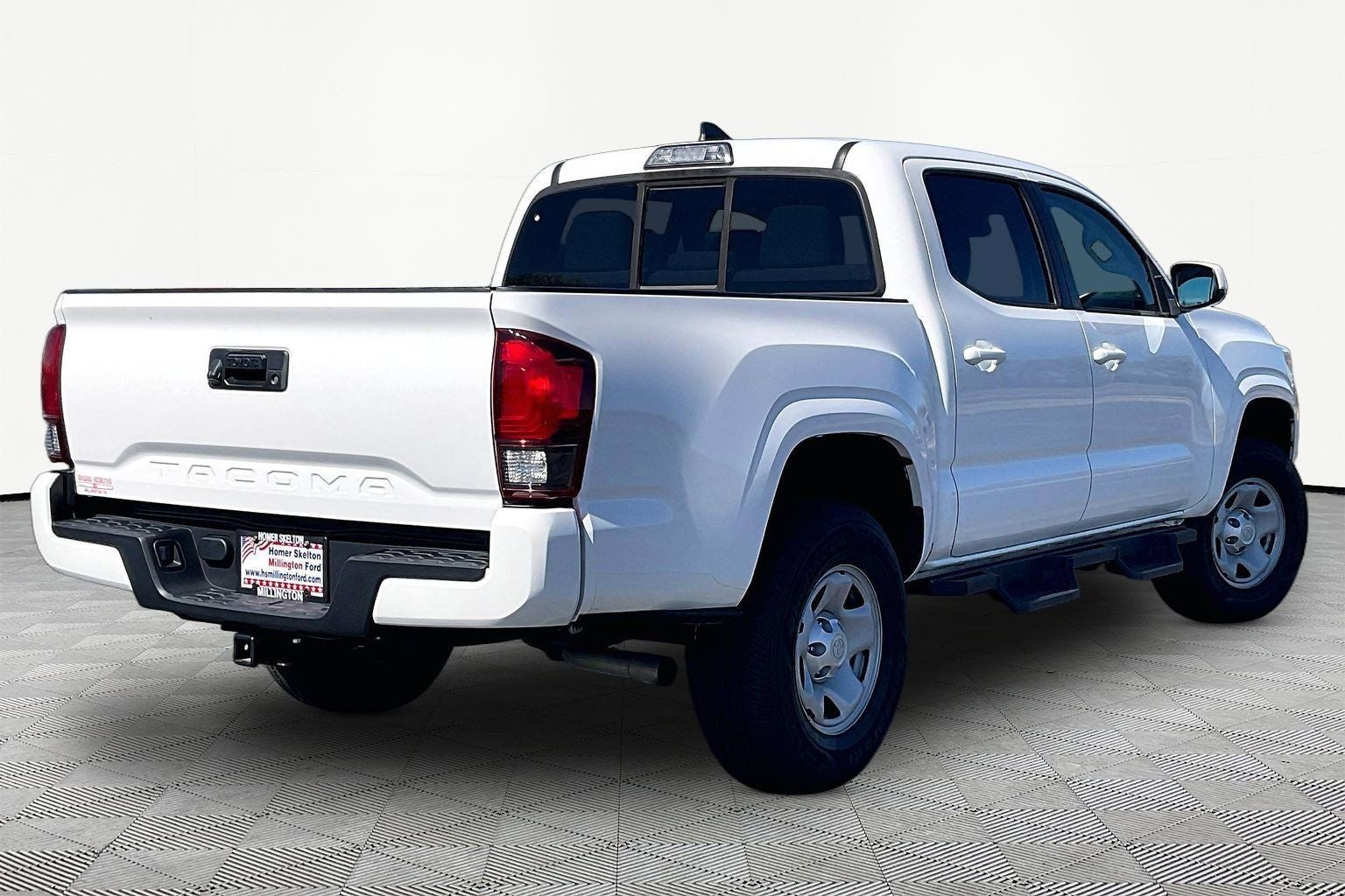 2019 Toyota Tacoma SR