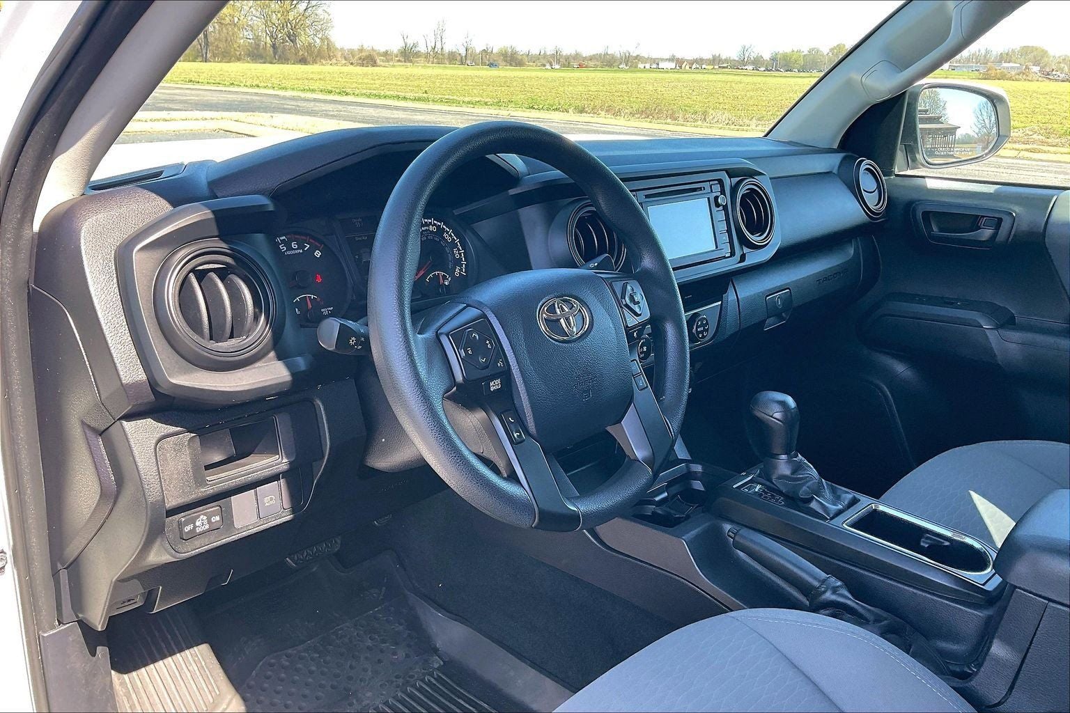 2019 Toyota Tacoma SR