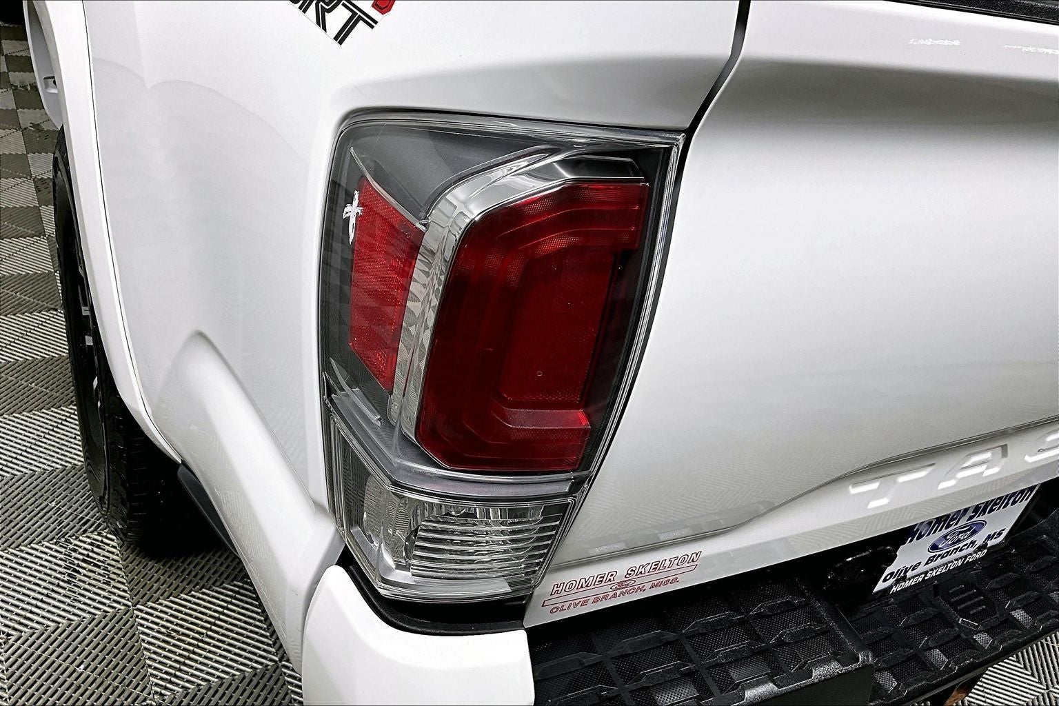 2020 Toyota Tacoma TRD Sport V6