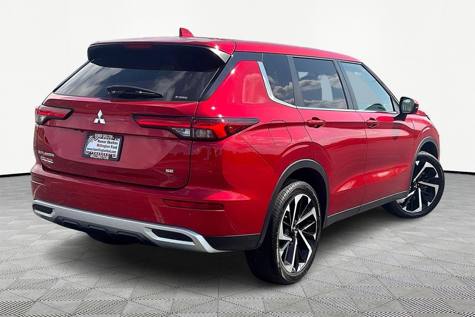 2022 Mitsubishi Outlander SE