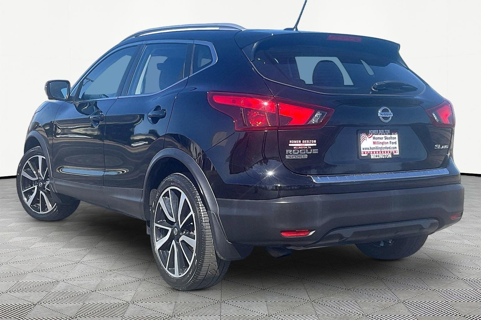 2017 Nissan Rogue Sport SL