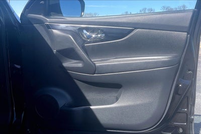 2017 Nissan Rogue Sport SL