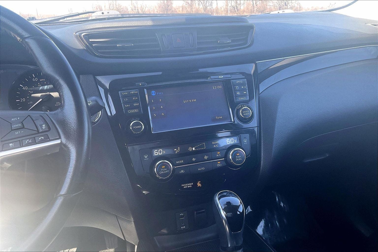 2017 Nissan Rogue Sport SL