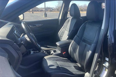 2017 Nissan Rogue Sport SL