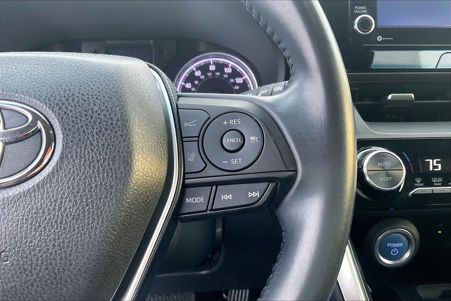 2021 Toyota Venza LE