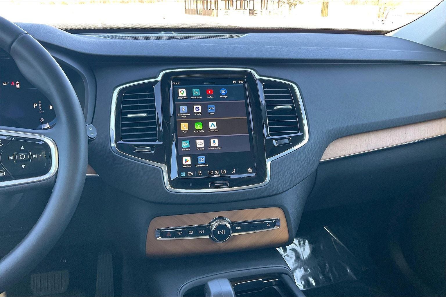 2023 Volvo XC90 B6 Plus 7-Seater