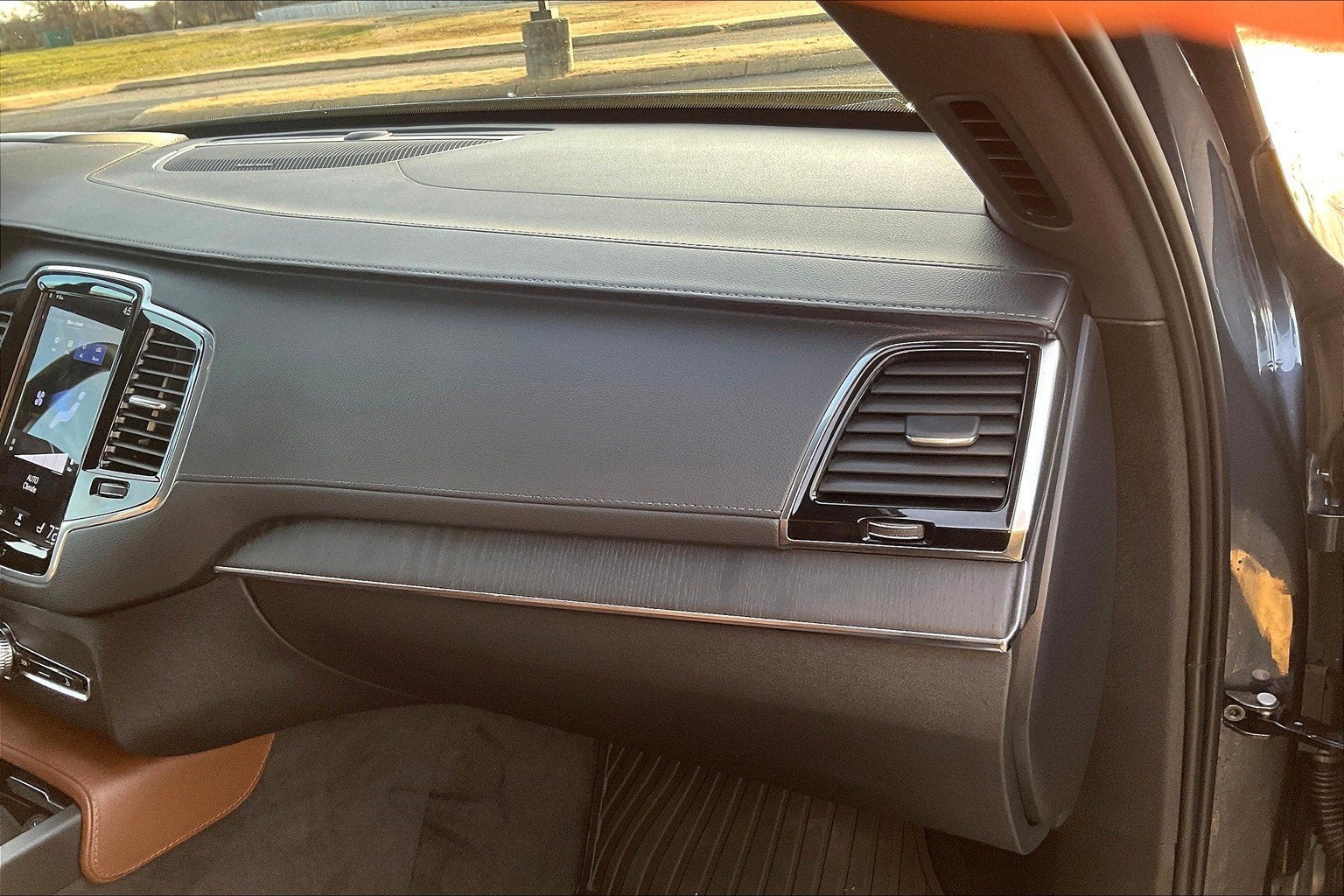 2022 Volvo XC90 T6 Inscription