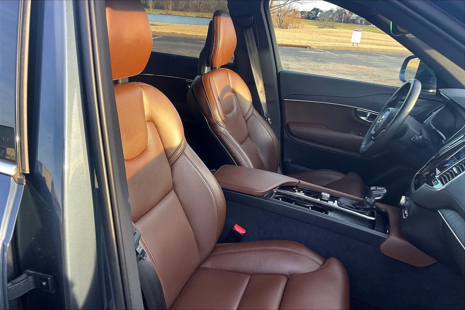 2022 Volvo XC90 T6 Inscription