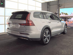 2025 Volvo V60 Cross Country B5 Plus