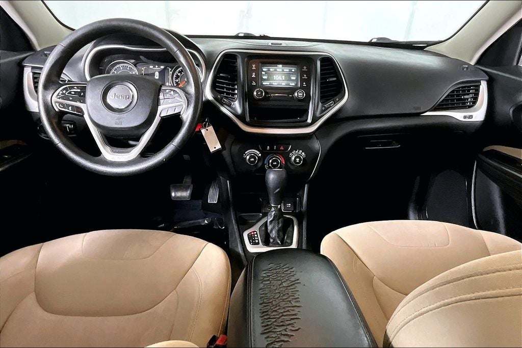 2015 Jeep Cherokee Sport