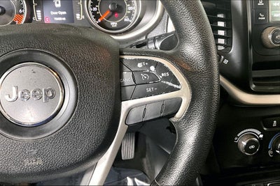 2015 Jeep Cherokee Sport