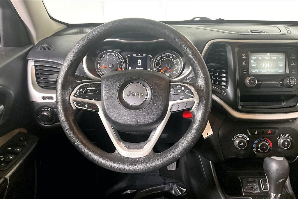 2015 Jeep Cherokee Sport