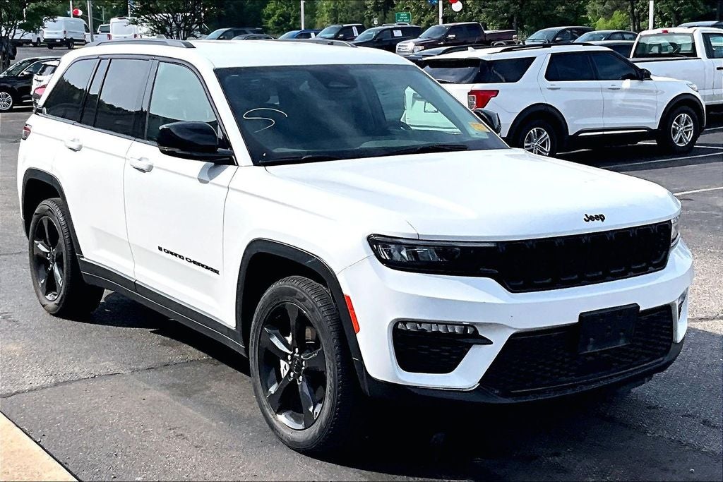 2024 Jeep Grand Cherokee Limited's photo