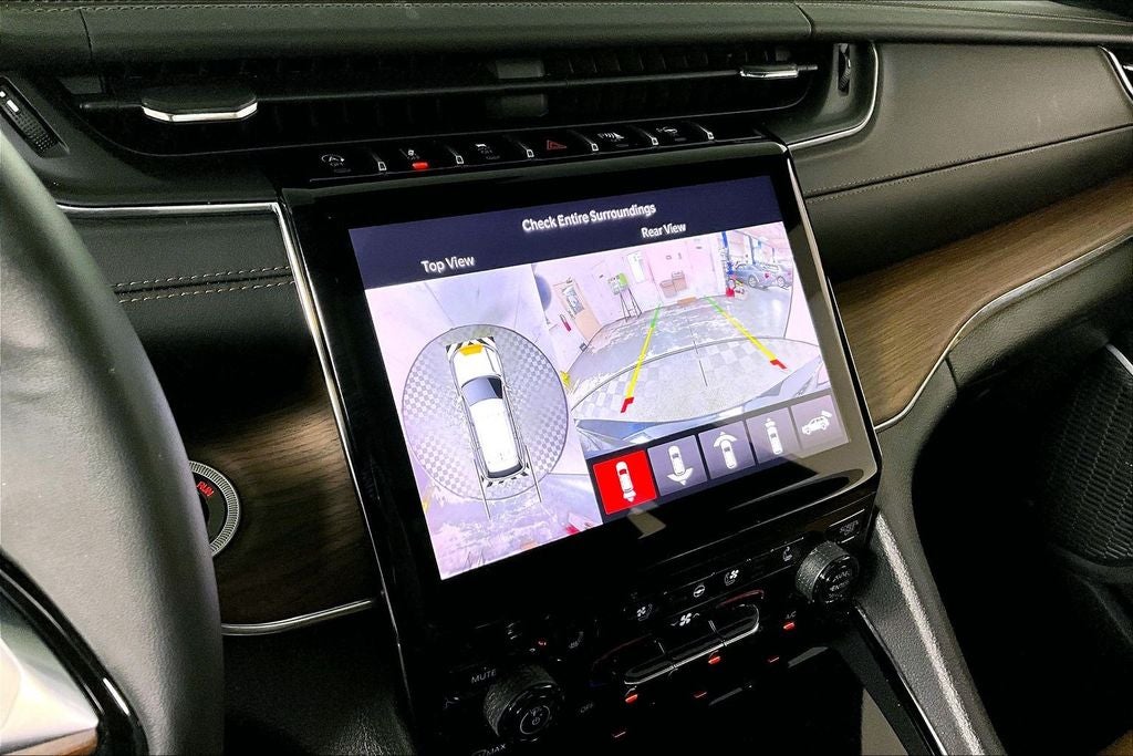 2024 Jeep Grand Cherokee L Summit