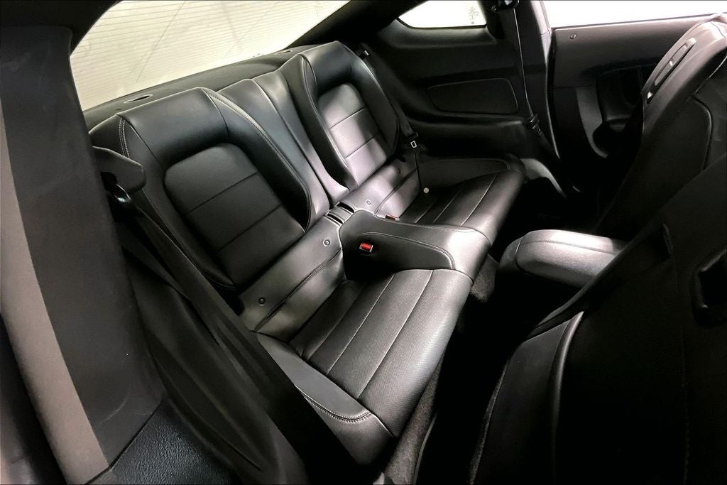 2022 Ford Mustang EcoBoost Premium