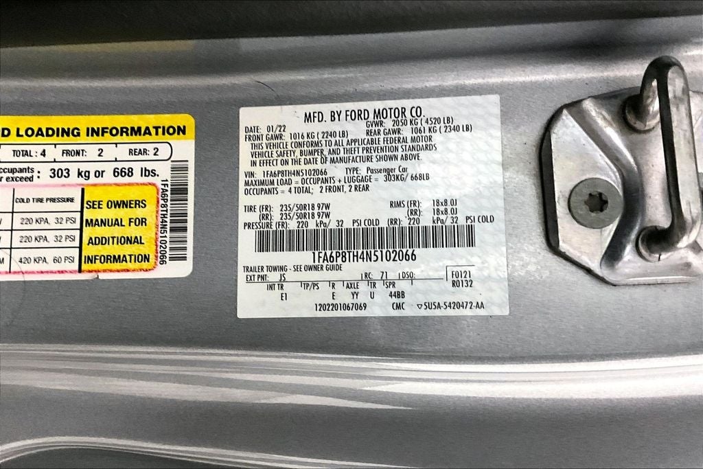 2022 Ford Mustang EcoBoost Premium