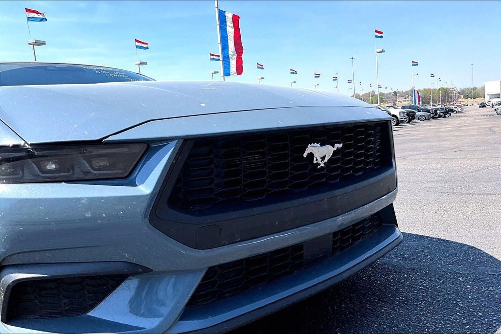 2025 Ford Mustang EcoBoost