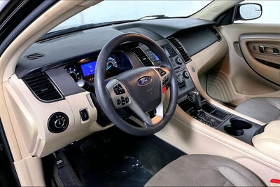 2013 Ford Taurus SE