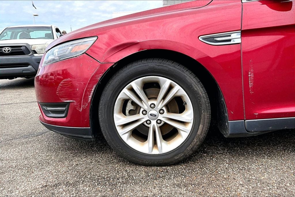 2016 Ford Taurus SEL