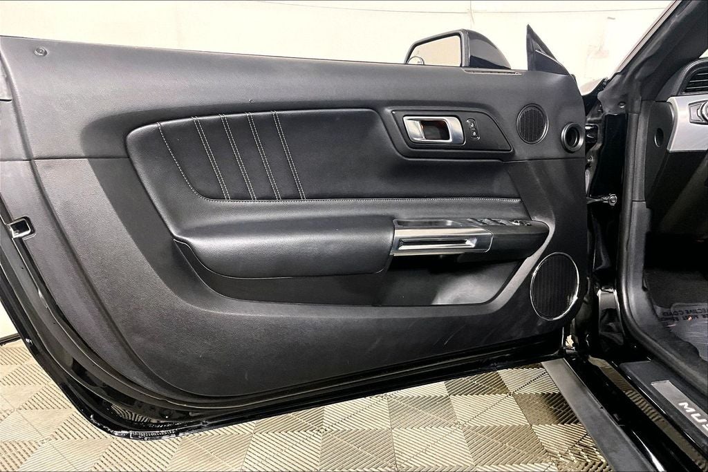 2023 Ford Mustang EcoBoost Premium