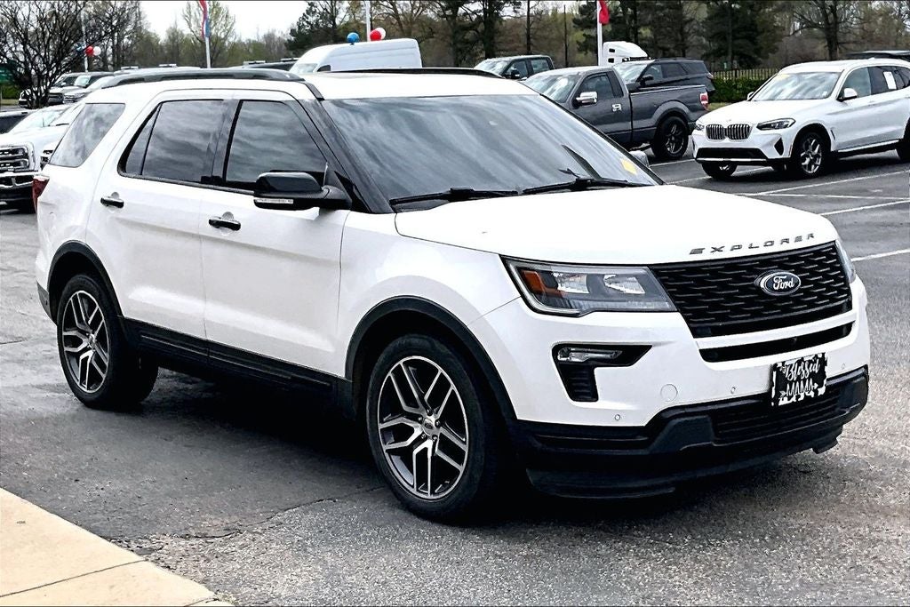 2018 Ford Explorer Sport