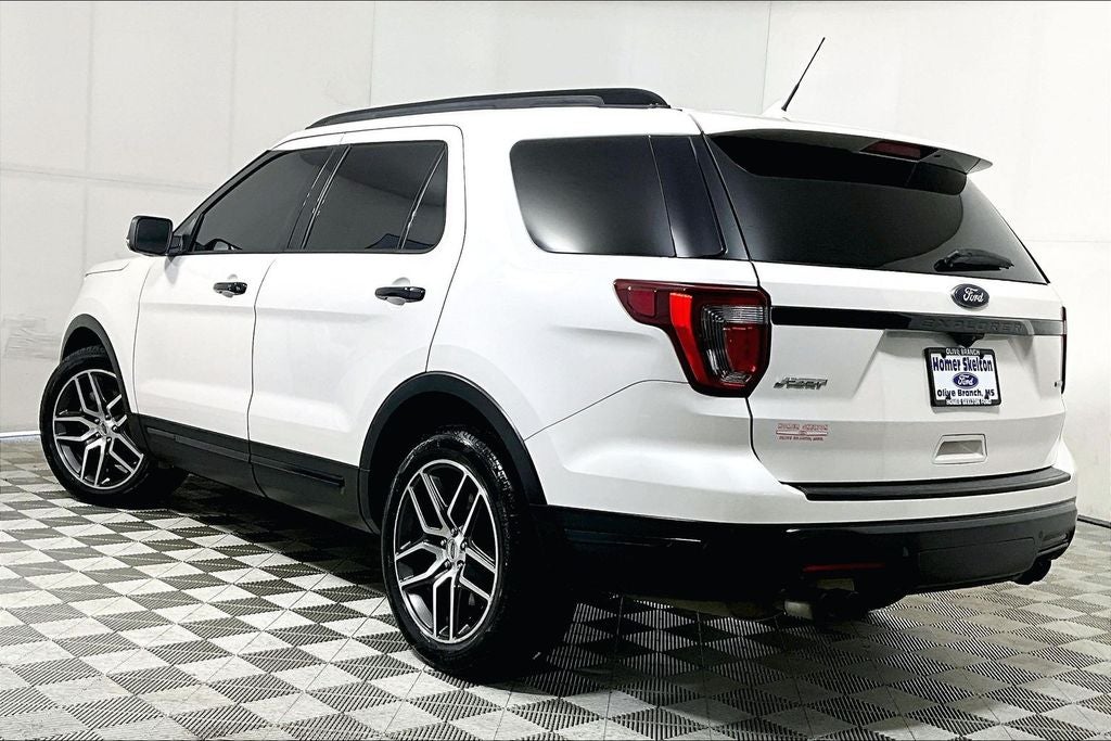 2018 Ford Explorer Sport