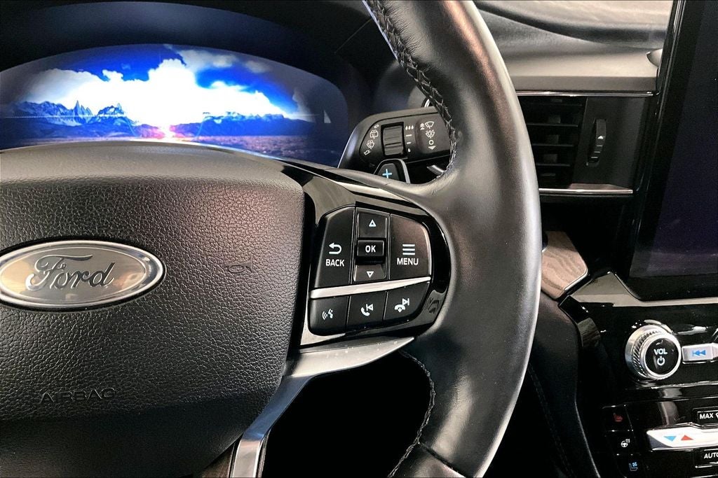 2021 Ford Explorer Platinum