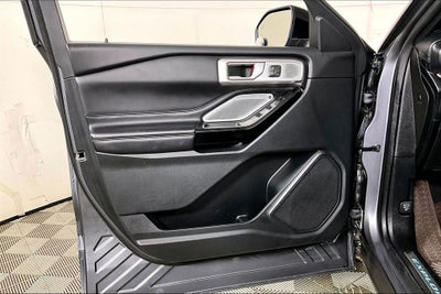 2021 Ford Explorer Platinum