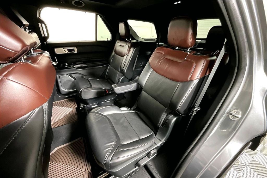 2021 Ford Explorer Platinum