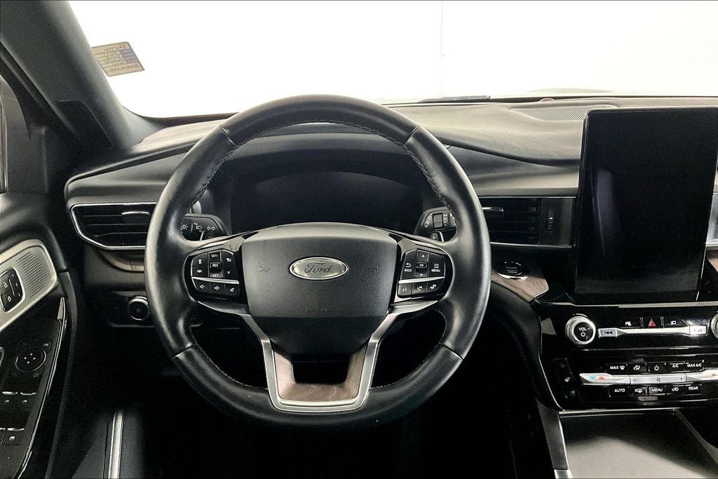 2021 Ford Explorer Platinum