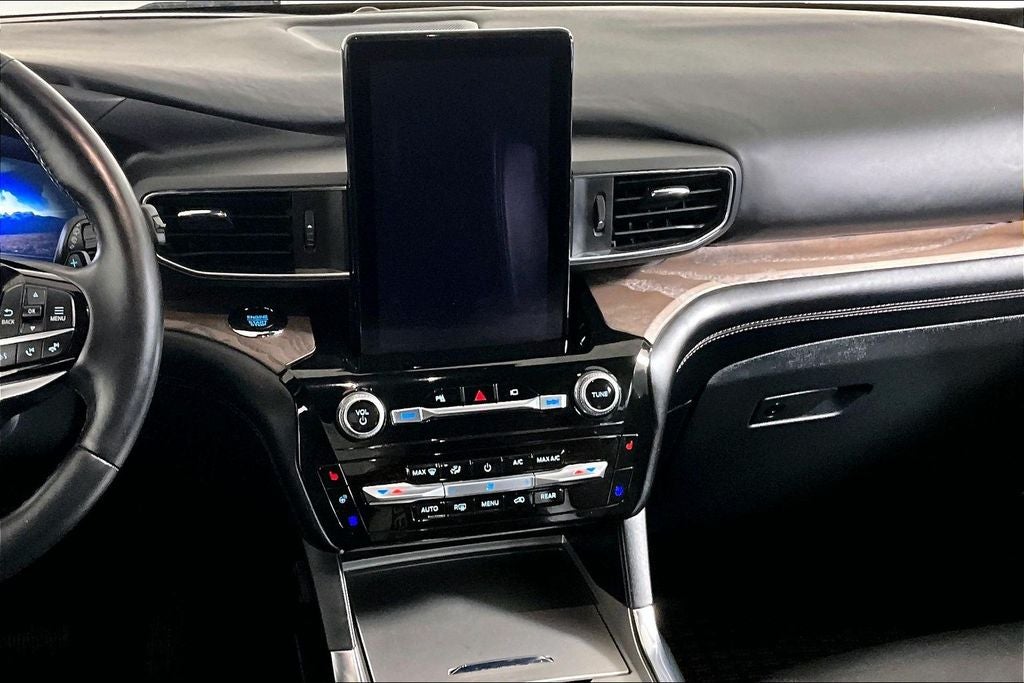 2021 Ford Explorer Platinum