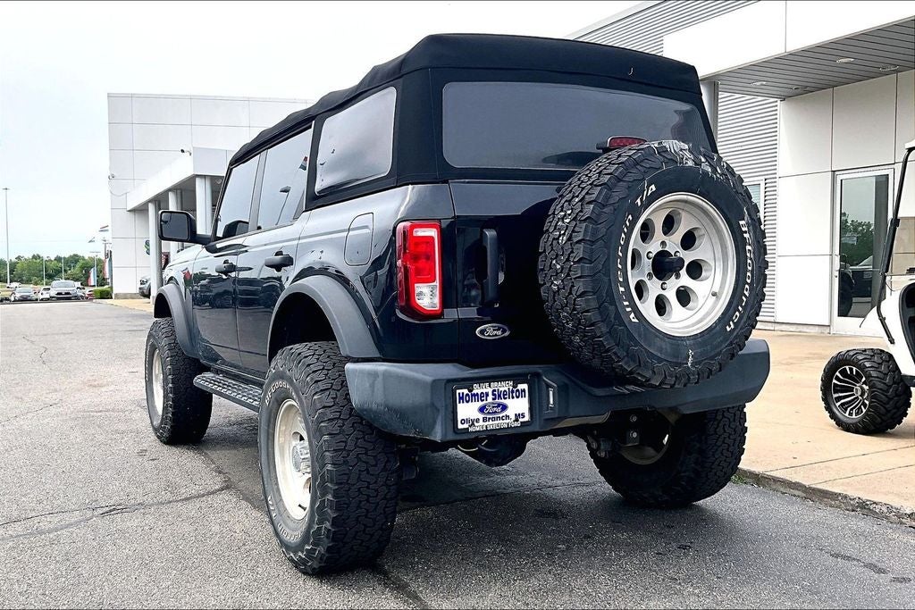 2021 Ford Bronco Base