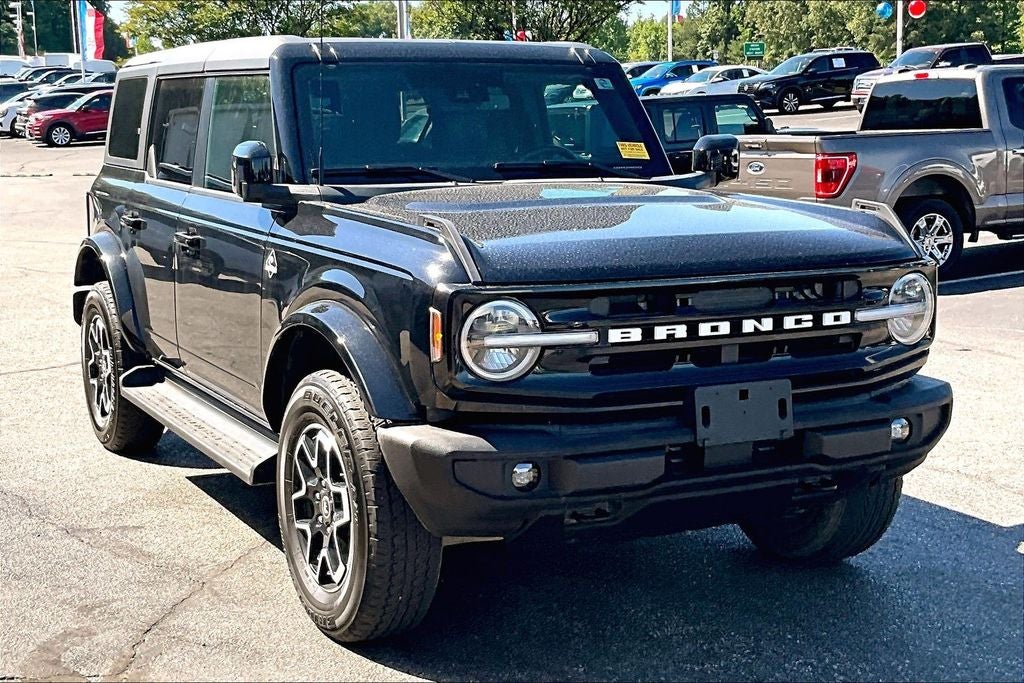 2025 Ford Bronco Outer Banks 4x4's photo
