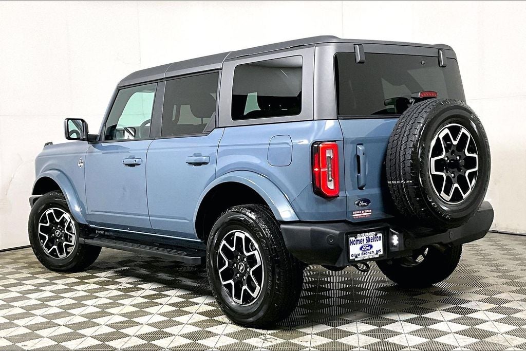 2024 Ford Bronco Outer Banks